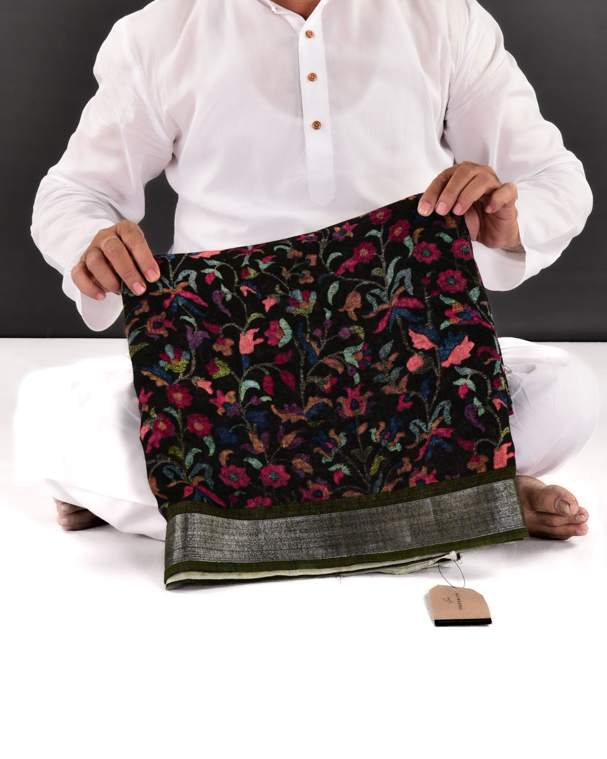 Black Banarasi Floral Pashmina Print Linen Cotton Saree - By HolyWeaves, Benares