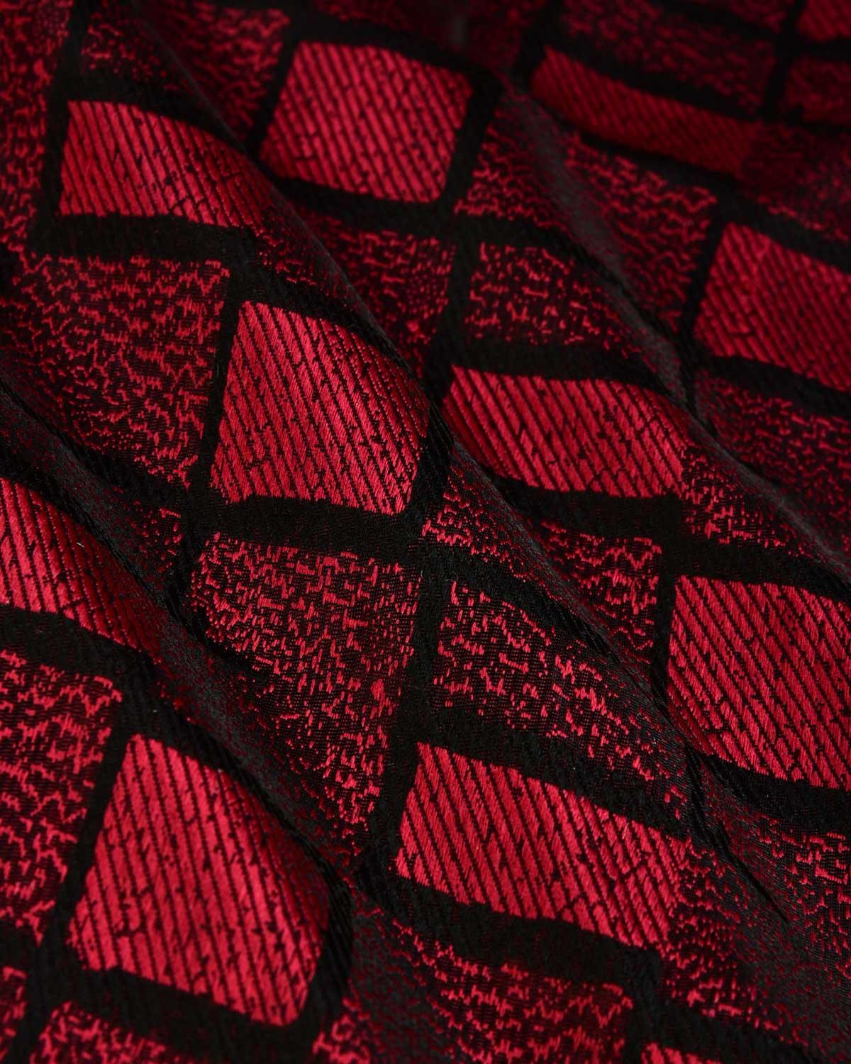 Maroon-Black Banarasi Abstract Geometric Tanchoi Handwoven Silk Pocket Square - By HolyWeaves, Benares