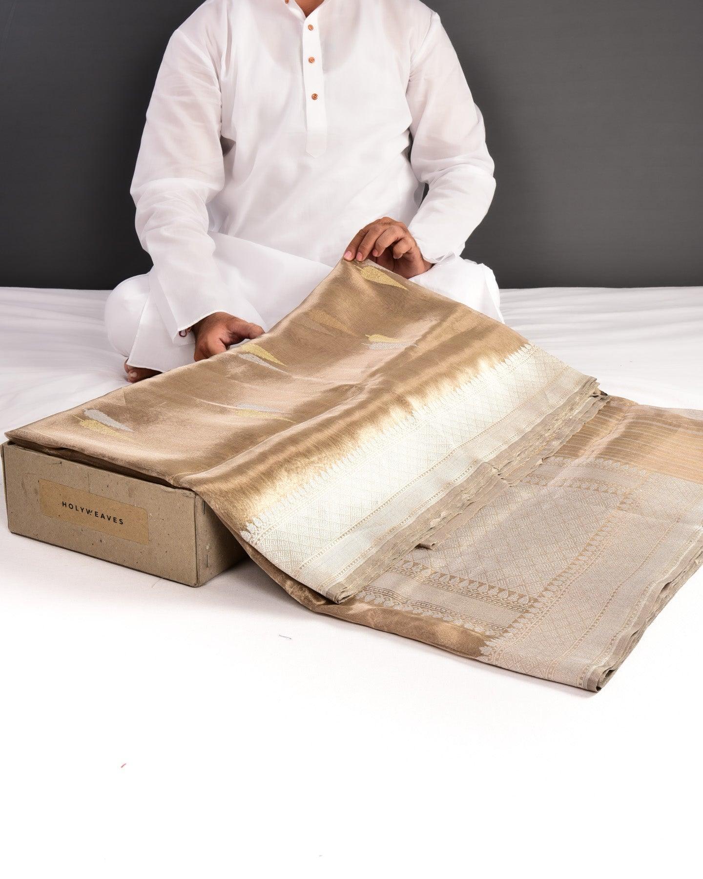 Metallic Gold Banarasi Sona-Rupa Deodara Buti Kadhuan Brocade Handwoven Kora Tissue Saree - By HolyWeaves, Benares
