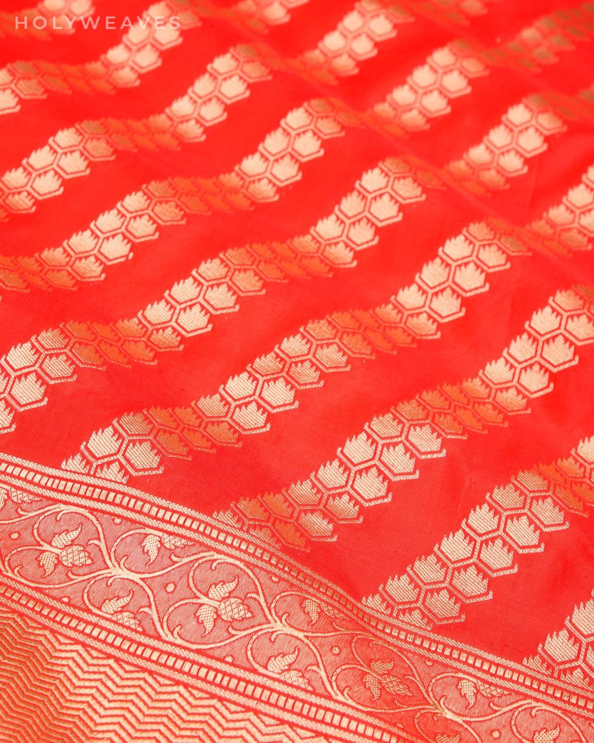 Red Banarasi Diagonal Stripes Cutwork Brocade Handwoven Katan Silk Saree - By HolyWeaves, Benares